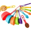 12 piezas de plástico tazas de medir y cucharas Set